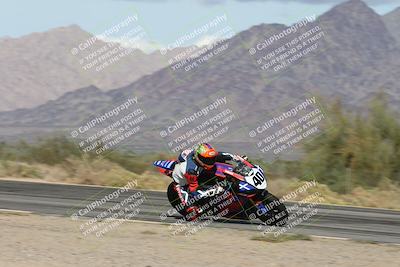 media/Nov-16-2025-Race Pace (Sun) [[8c5fa54630]]/Non Verified Riders (1st 20 Minutes)/3-Turn 3 Inside (11am)/